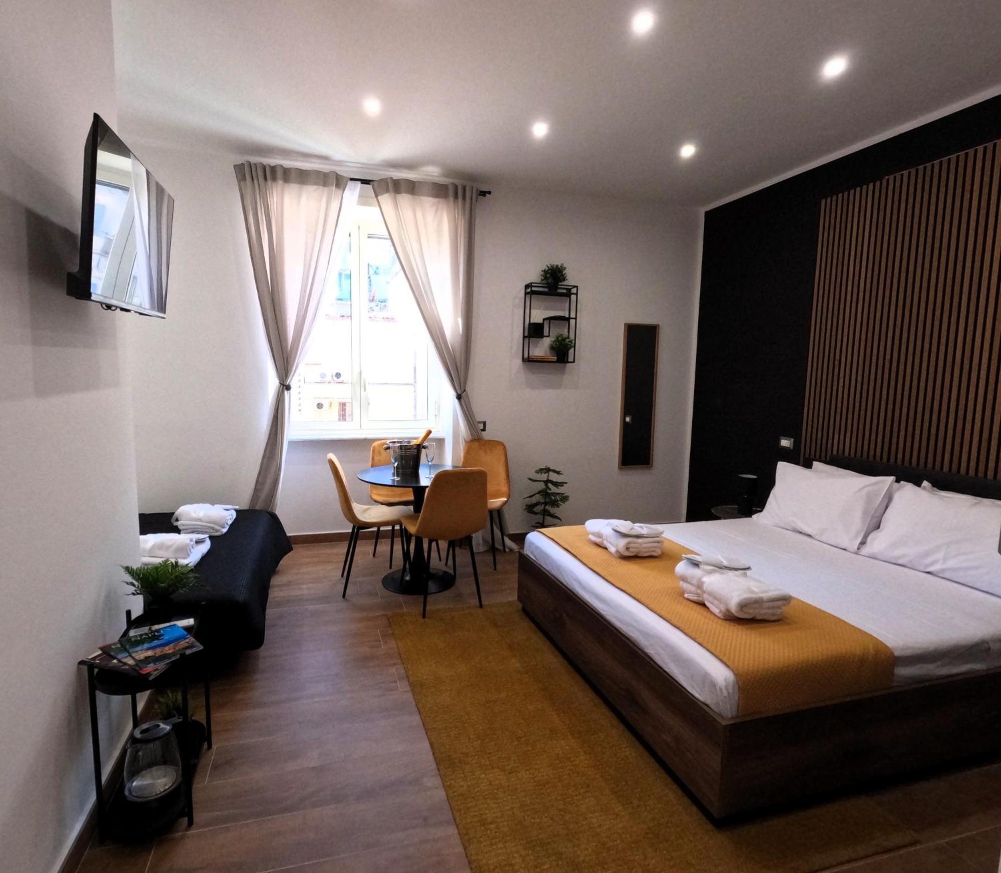Blackwoody Contemporary Rooms - Napoli Centro Storico Екстериор снимка